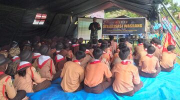 Satgas TMMD ke-128 Kodim Abdya Bekali Pramuka Gunung Cut dengan Wawasan Kebangsaan